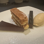 ガストロノミー ジョエル・ロブション - 