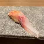 309555508 - 