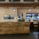 骨付鳥 一鶴 土器川店 - 