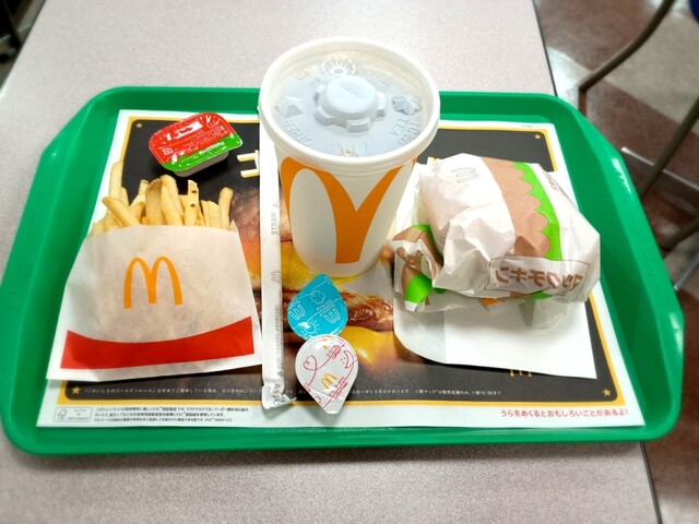 マクドナルド 小田原荻窪マックスバリュ店 - 井細田/ハンバーガー