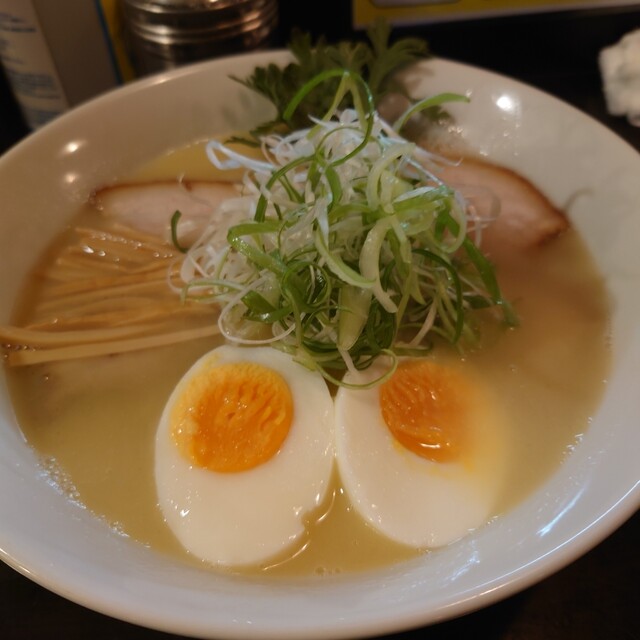 Sankaku Yama Goemon Ramen Tanakyoji Honten photo 5