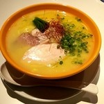 Japanese Ramen Noodle Lab Q - 白湯塩　@830円