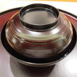 日本料理 太月 - お椀です。