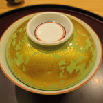 日本料理 太月 - 煮物が出てきました。