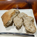 馳走西健一 - パン