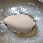 馳走西健一 - 焼津の海水の塩ミルクアイス