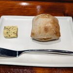 馳走西健一 - パンとボチェッリさんの海藻入りバター