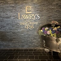 ロウリーズ・ザ・プライムリブ 恵比寿ガーデンプレイス店 -  ロウリーズ・ザ・プライムリブ 恵比寿ガーデンプレイス店 -