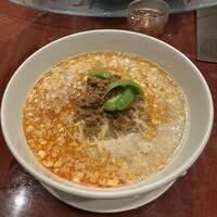 個室中華 頤和園 溜池山王店 - 