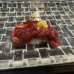 たつみ寿司 - くじら　赤身