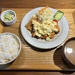 居方食堂 - 