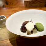 IL TEATRINO DA SALONE - 赤ワインの黒蜜付き。