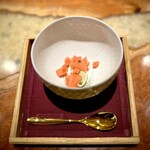 IL TEATRINO DA SALONE - 氷菓子）西瓜とジャスミン茶ジェラートとスターアニス（八角）｡スプーンの柄が左なのは間違いでは無く､右手を負傷した私へのご配慮です。お心遣いに感謝いたします。