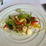 セトレ マリーナびわ湖 - マリネサーモンのブーケ仕立て
                                スモークの香り