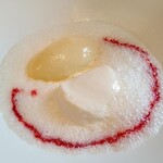 Art de Vivre - ♡アーモンドのブランマンジェとハチミツのアイス♫シェフさんがコースの最後に作って下さる軽めのデザート嬉しいです♡♡