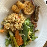 100 Sails Restaurant & Bar - 