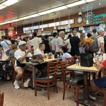 KATZ'S DELICATESSEN - 