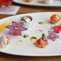 DINING & BAR TABLE 9 TOKYO - 