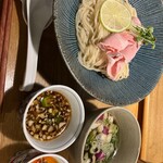 おダシと銀しゃり 中華そば 雲雀 - 