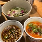 おダシと銀しゃり 中華そば 雲雀 - 