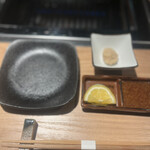 黒毛和牛タンとハラミ 焼肉龍 - 