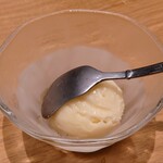 TONKATSU KEITA - 桃のジェラート