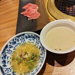 中目黒焼肉 登牛門 - 