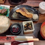 味噌と鮮魚と純米酒 穂 - 本日の焼き魚定食¥1000