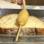 鮨・串揚げ 春夏秋冬 - 地鶏の炭火焼き