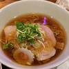 猛た波が麺を喰らふ