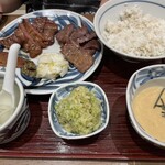 牛たんと和牛焼き 青葉 - 