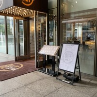 BLT STEAK  ROPPONGI - 六本木一丁目の駅ビルにあります
