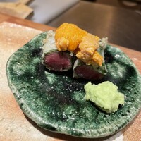 天ぷら 大坂屋 草哲 - 黒毛和牛フィレ肉と生雲丹の天ぷら