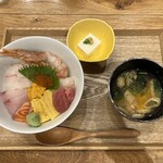 かねかつ食堂 - 極上海鮮丼(極上雲丹とイクラのせ)¥2,800