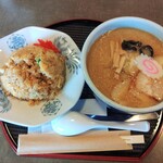 らーめん山頭火 - 料理写真:初のみそ