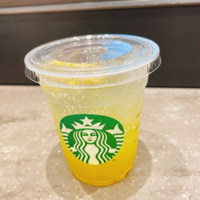 スターバックスコーヒー イオンモール新利府南館2階店（STARBUCKS COFFEE） - 新利府（カフェ）の写真
