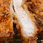 不二かつ - ロースかつ定食(140g)(1,595円)