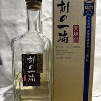 本格焼酎　刻の一滴　(フランス　ピノ・ノワール樽貯蔵)