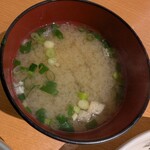 社 - 出汁香るいつもの旨いみそ汁♪