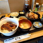 いこう - 魚定食 1,000円(うな重とカニクリームコロッケ) 
おまかせでお肉(値段おまかせ)