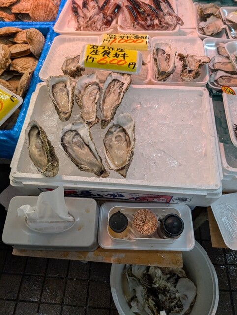 島守商店 長苗代 八食センターの海鮮丼・弁当