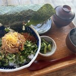 江ノ島小屋 - まかない丼