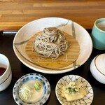 純そば 一風庵 - 幻の蕎麦在来種横田小そばで挽いた＂野の香＂（1,340円）