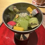 眞善美 - 冰粉(ビンフェン)　シャインマスカット　マンゴー　ドラゴンフルーツ　キーウィ　ピスタチオ