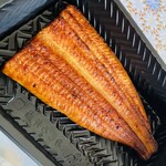 鰻の成瀬 - 料理写真:「並 蒲焼 梅 1/2尾」1,450円税込み♫