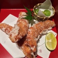 ざくろ 室町店 - 小ふぐ唐揚げと銀杏盛合せ