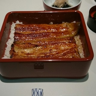 老舗のうなぎ By ニュータイプ 宮川本廛 銀座松屋店 宮川本店 みやがわほんてん 銀座 うなぎ 食べログ