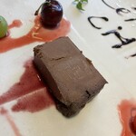 トラント.トロワ - 