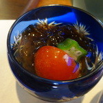ゆうがた - 前菜盛り合わせ：もずくの酢の物
      