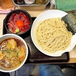 麺や ぱんだ - 本マグロ鉄火丼とつけ麺セット